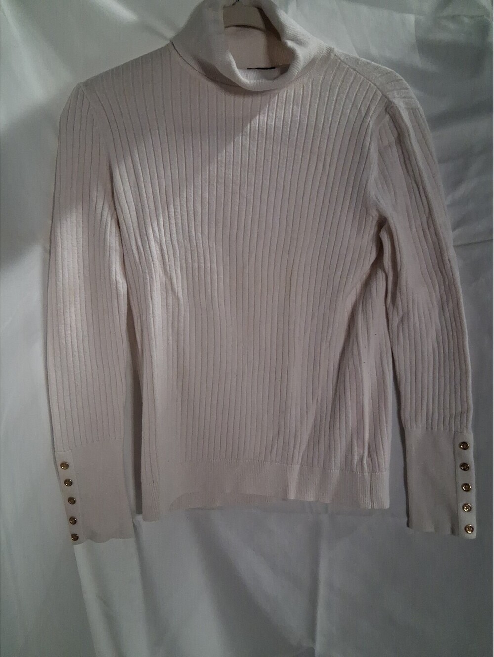 Talbots Ribbed Turtle Neck Pima Cotton White LS Sweater Small Gold Buttons N2